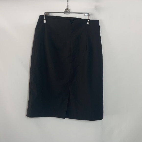 H&M Women’s 3 Button Knee Length Skirt Size 6 - Picture 5 of 8